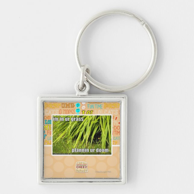 im in ur grass keychain (Front)