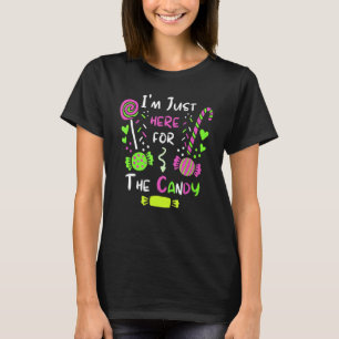 I'm Just Here For The Candy  Christmas Pun T-Shirt