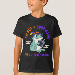I'm not a bookworm i'm a literary rascal frog  T-Shirt