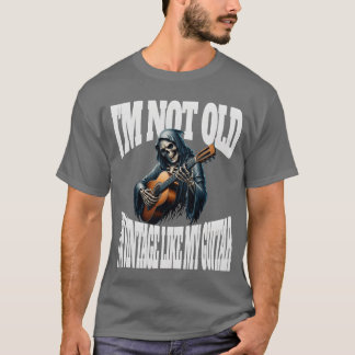 Im Not Old Im Vintage Like My Guitar 80s Guitar fr T-Shirt