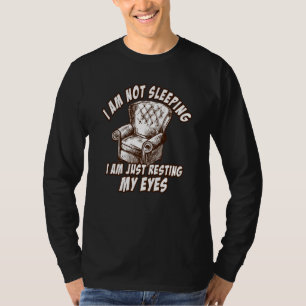 I'm Not Sleeping I'm Just Resting My Eyes Vintage T-Shirt