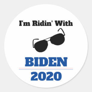 I'm Ridin' with Biden in 2020 Classic Round Sticker