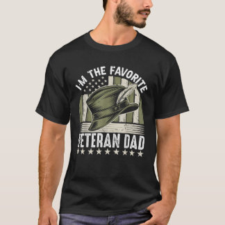 Im the favourite Veteran Dad T-Shirt
