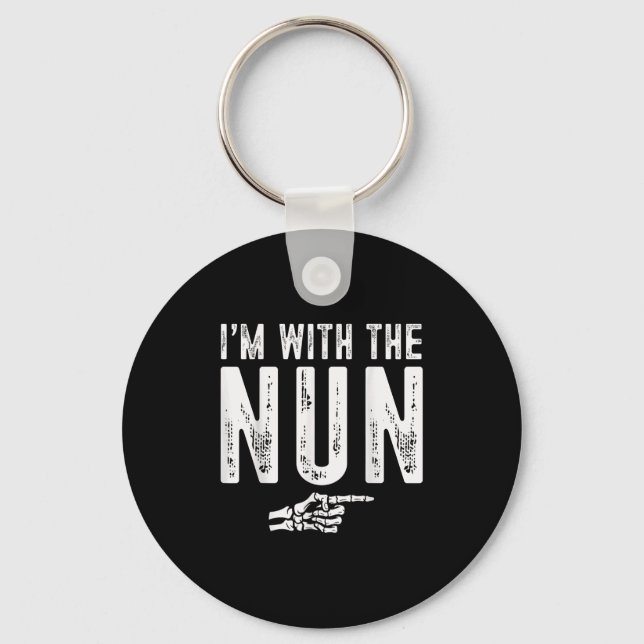 I'm With The Nun Easy Costume Halloween Couples Ma Keychain (Front)