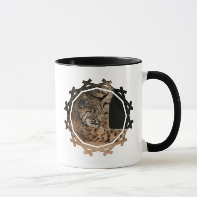 Image d'une tasse de café de chat sauvage (Droite)