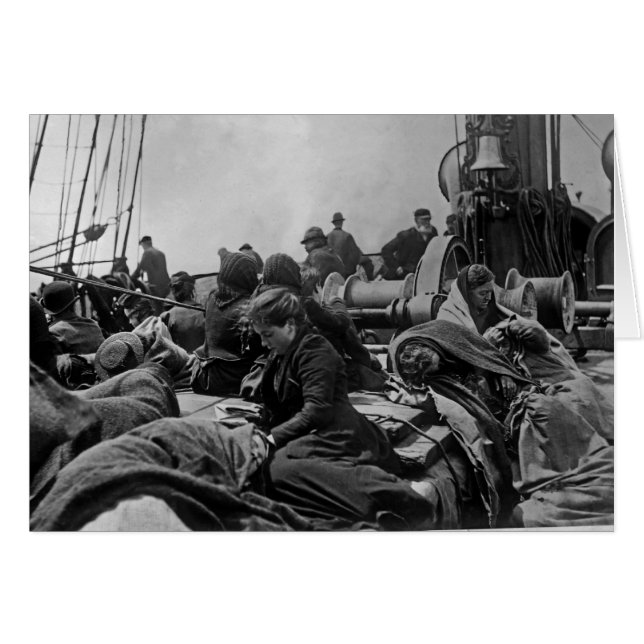 Immigrants à bord d'un navire à vapeur (Devant horizontal)