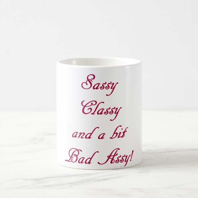 Impertinent, chic, et une mauvaise tasse d'Assy de (Centre)