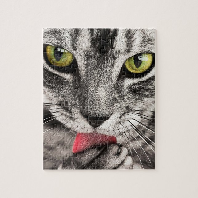 Impossible Puzzle - Grey striped cat (Vertical)