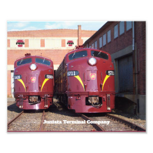 Impression Photo 2 locomotives de chemin de fer restaurées en Penns