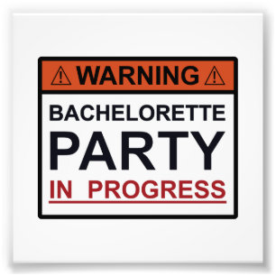 Impression Photo Attention Bachelorette Party en cours