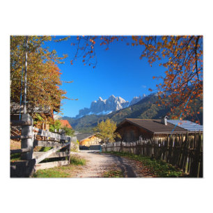 Impression Photo Automne dans un village des Dolomites en Italie