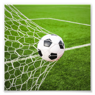 Impression Photo Bal de soccer atteindre l'objectif net