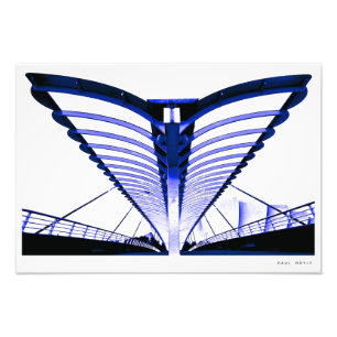 Impression Photo Bell, s Bridge Glasgow
