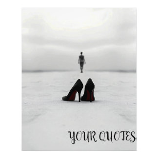 Impression Photo Chaussures minimalistes et figure éloignée