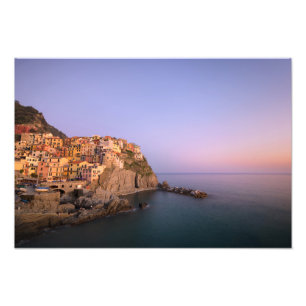 Impression Photo Coucher de soleil sur le village de Manarola dans 