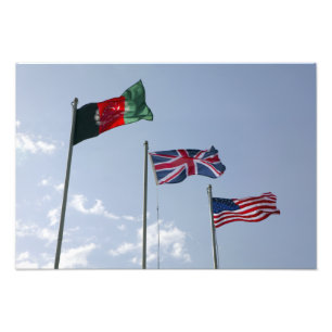 Impression Photo Drapeau BRITANNIQUE entre l'Afghan et les drapeaux