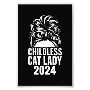Impression Photo Femme au chat sans enfants 2024 Chignon défait Dra