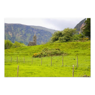 Impression Photo Glendalough, Irlande. Glendalough est l'un des