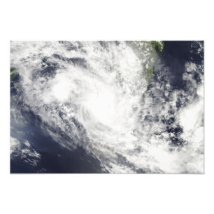 Impression Photo Le cyclone tropical Fami survole Madagascar