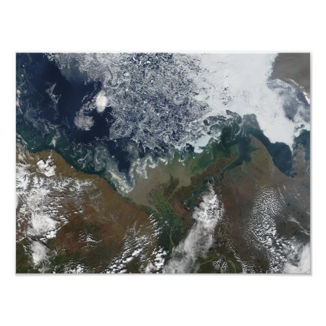 Impression Photo Le fleuve Mackenzie se jette dans la baie Mackenzi (Devant)