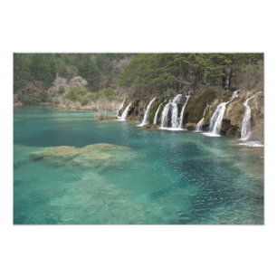 Impression Photo Les dépôts minéraux rendent les chutes d'eau et cl