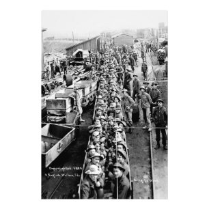 Impression Photo Mineurs en train prêts à descendre souterrain 1909