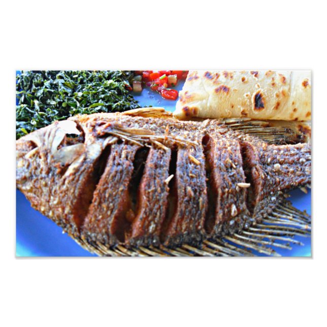 Impression Photo Poissons, chapati, légumes verts du Kenya, Afrique (Devant)