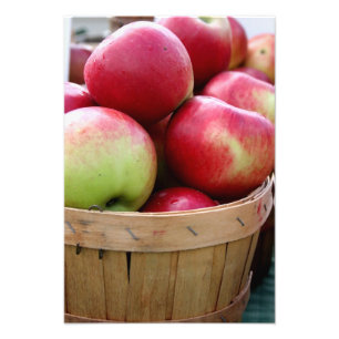 Impression Photo Pommes fraîches en panier au marché des agriculteu