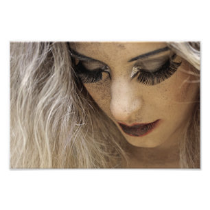 Impression Photo Portrait de gros plan d'une femme blonde avec Dram