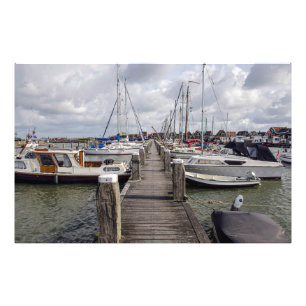 Impression Photo Quai avec bateaux et yachts à Marken Pays-Bas