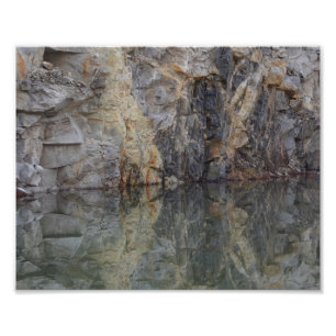Impression Photo Réflexions De Mur De Falaise Rocheuse Dans L'Étang