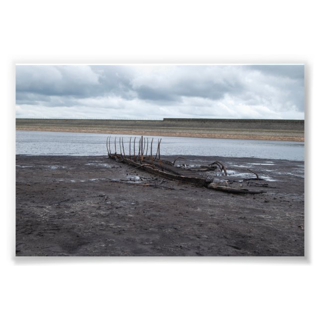 Impression Photo Relic of the Deep : Bateau coulé au barrage Warlan (Devant)