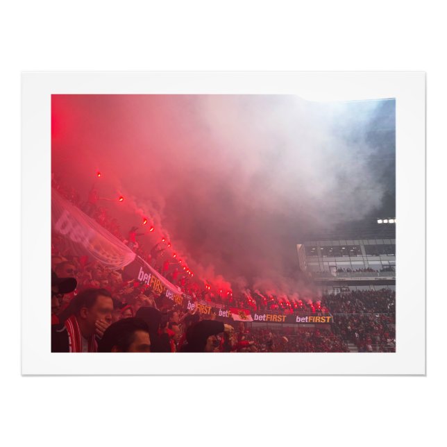 Impression Photo "Royal Antwerp FC Pyro Party at De Bosuil" (Devant)
