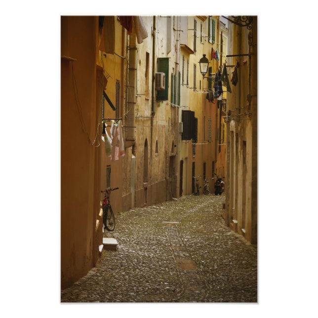 Impression Photo Ruelle noire à Naples, Italie (Devant)