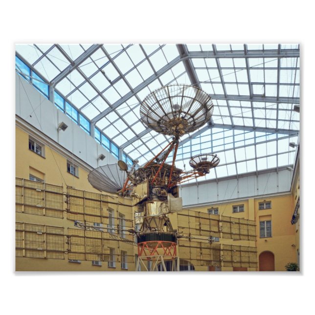 Impression Photo Satellite, Musée des communications, Saint-Pétersb (Devant)