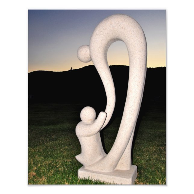Impression Photo Sculpture de pierre mère et enfant (Devant)