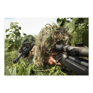 Impression Photo Soldats habillés dans des costumes de ghillie