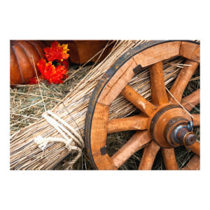 Impression Photo Une roue de panier, foin, Citrouille