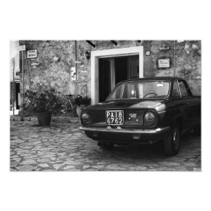 Impression Photo Voiture Vintage FIAT en Italie en monochrome