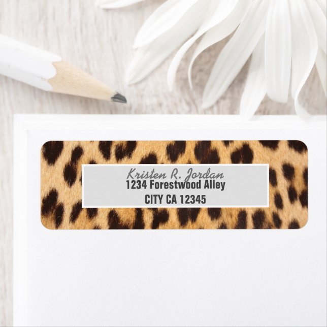 imprimé léopard sauvage élégant tendance (En situation)