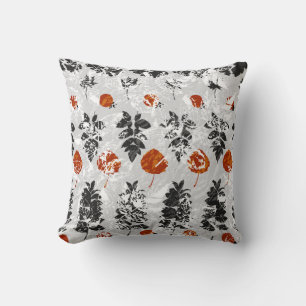 Imprint leaves: symmetrical seamless pattern. throw pillow
