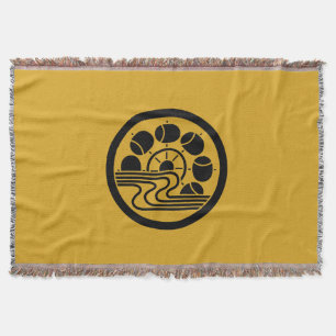 In medium flower in water hammer car throw blanket