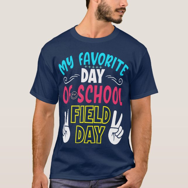 In My Field Day Era Groovy Field Day gift T-Shirt (Front)