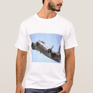 In On A Run -B17 Flying Fortress T-Shirt