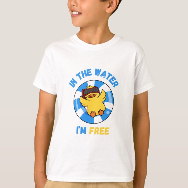 IN THE WATER IM FREE ! T-Shirt (Front)