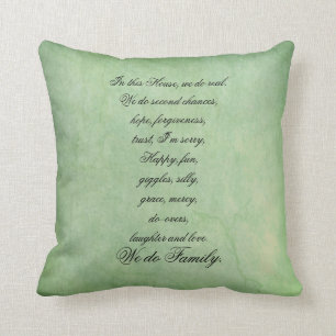 In this House We Do Family Quote Throw Pillow