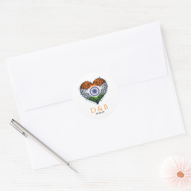 India Couple Heart Wedding Classic Round Sticker (Envelope)
