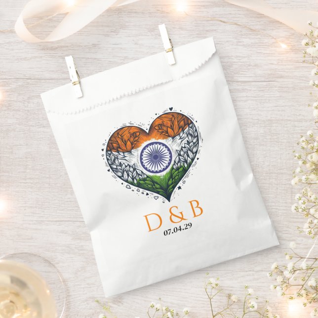 India Couple Heart Wedding Favour Bag (Clipped)