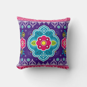 Indian and Pakistani truck art seamless pattern de Throw Pillow