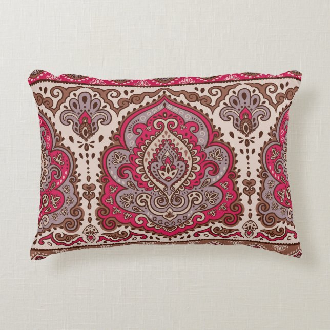 Indian floral paisley, ethnic mandala pattern. accent pillow (Front)